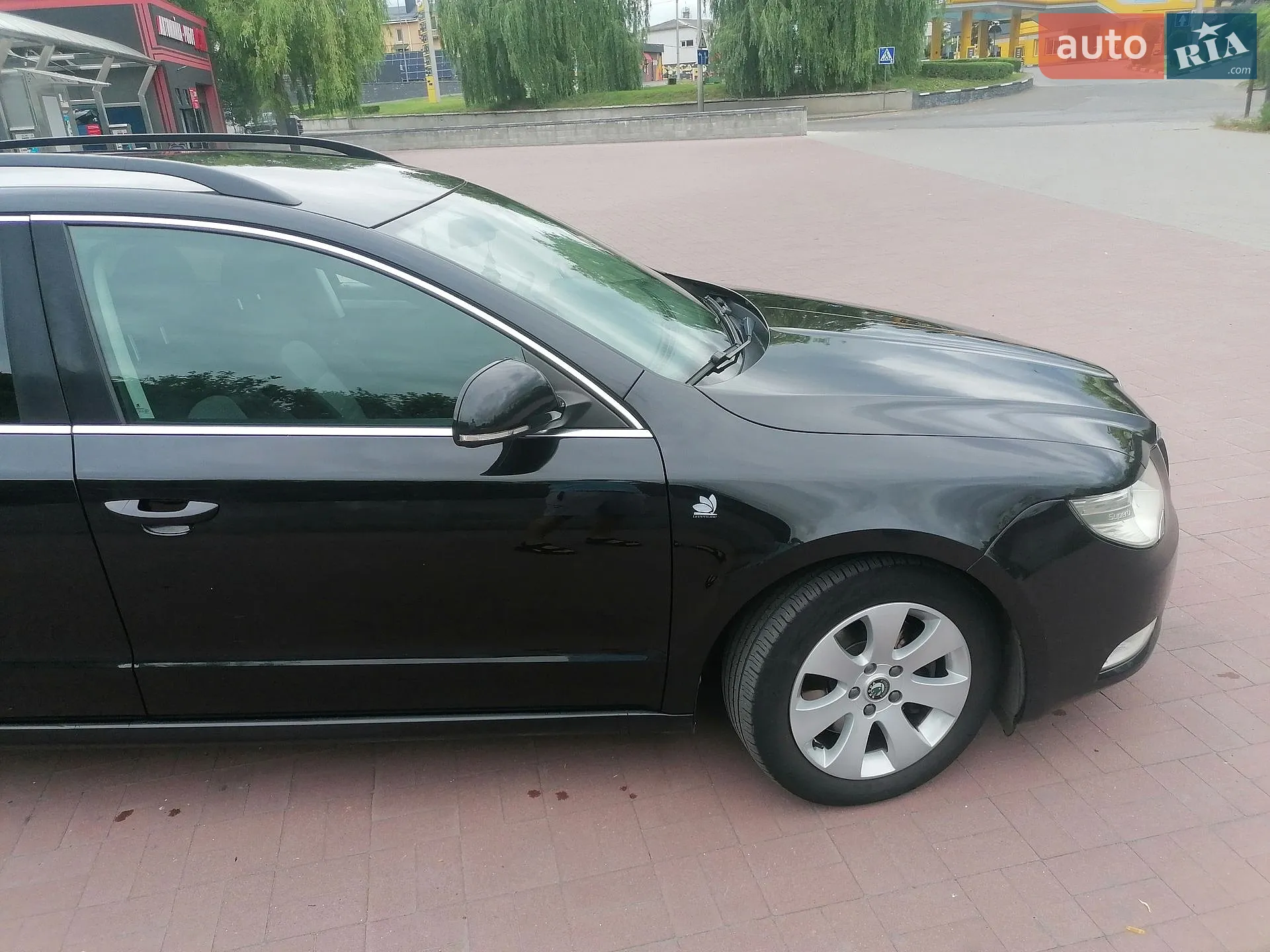 2011 Skoda Superb - мініатюра 15