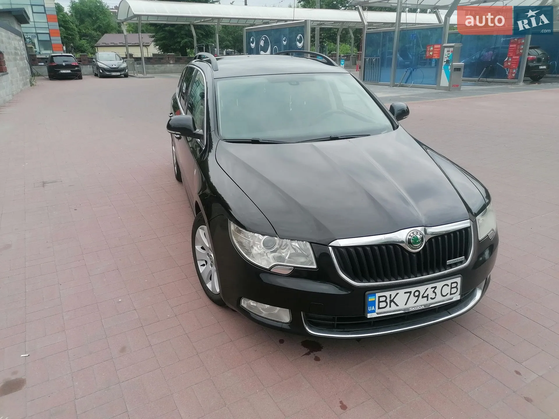 2011 Skoda Superb - мініатюра 16