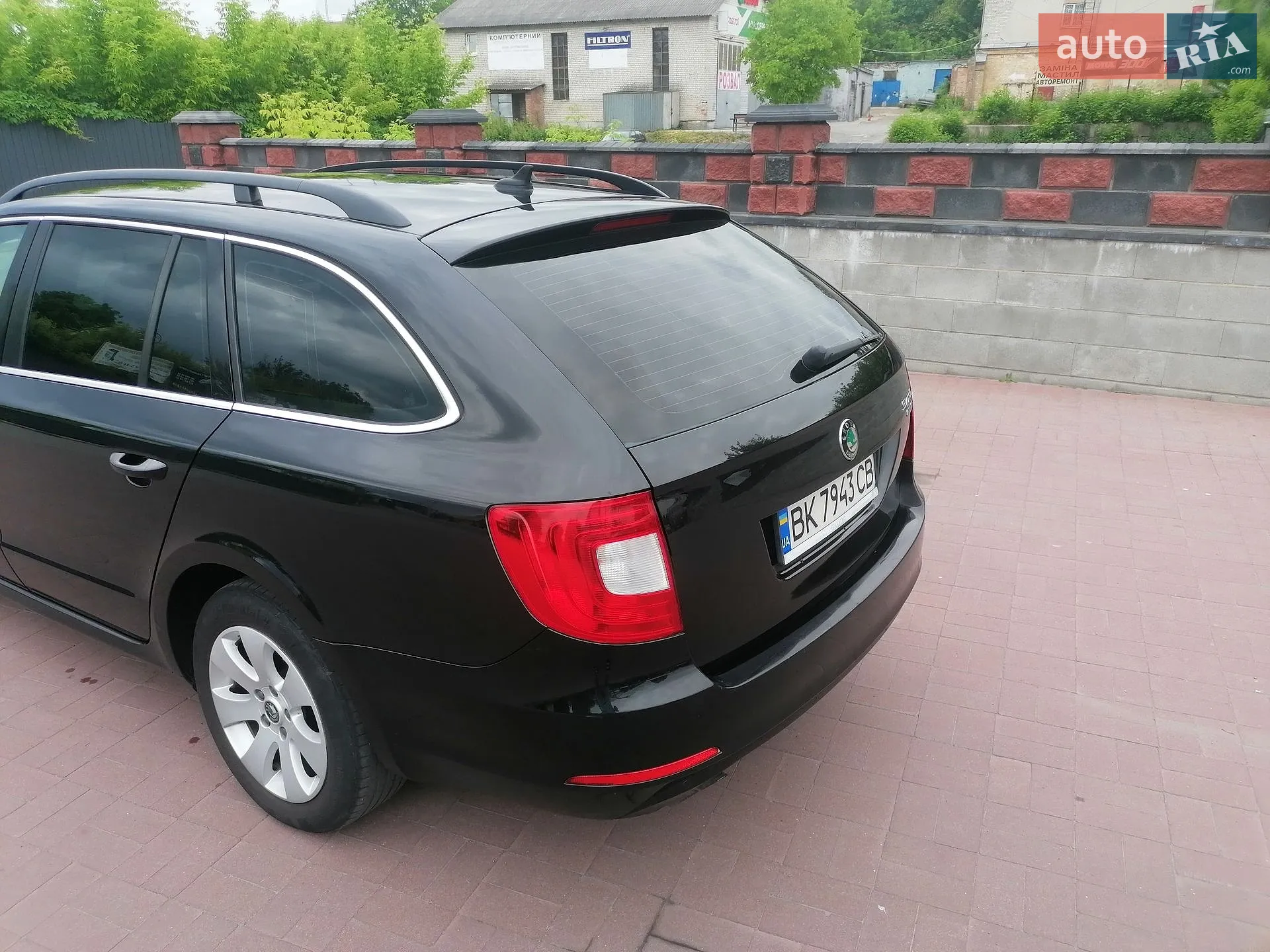 2011 Skoda Superb - мініатюра 20