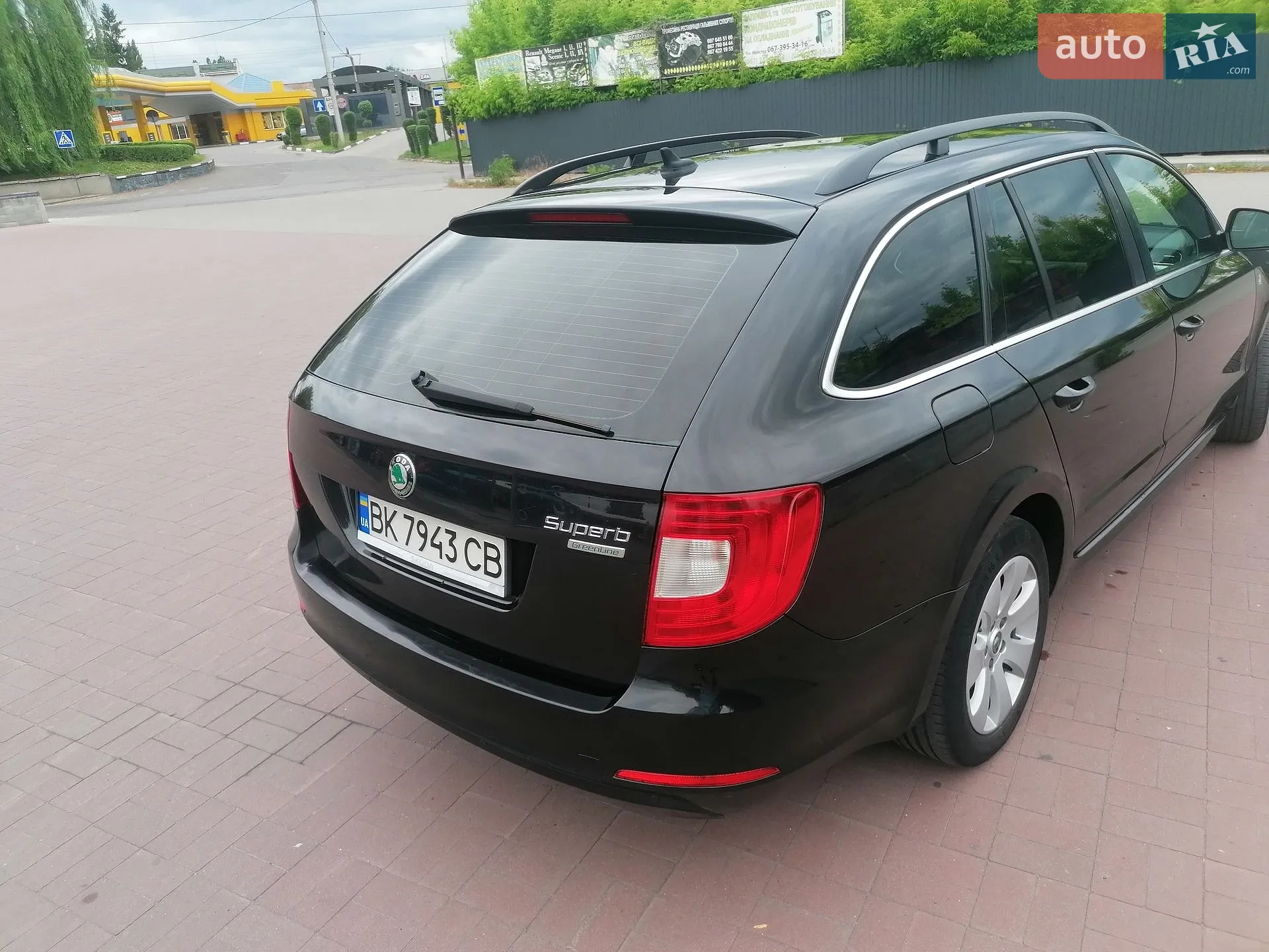 2011 Skoda Superb - мініатюра 21