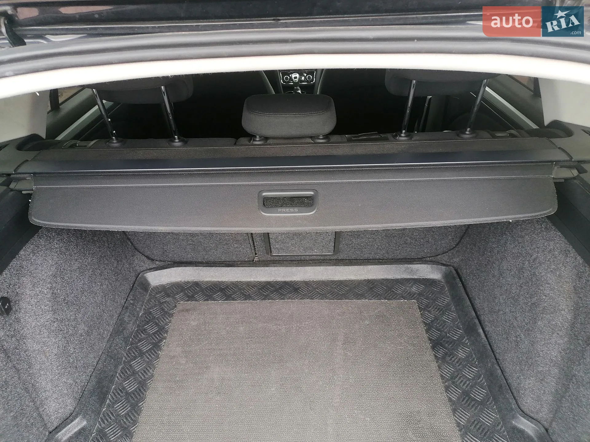 2011 Skoda Superb - мініатюра 32