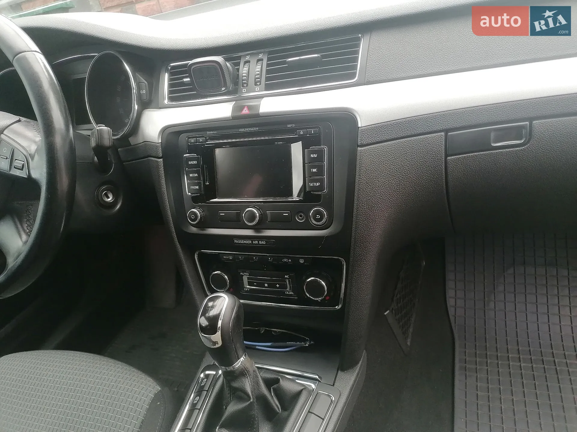 2011 Skoda Superb - мініатюра 48