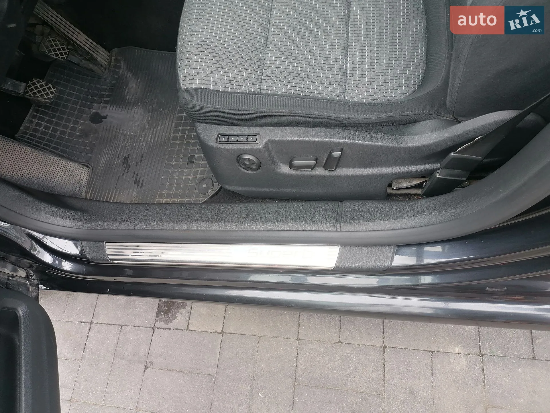 2011 Skoda Superb - мініатюра 51