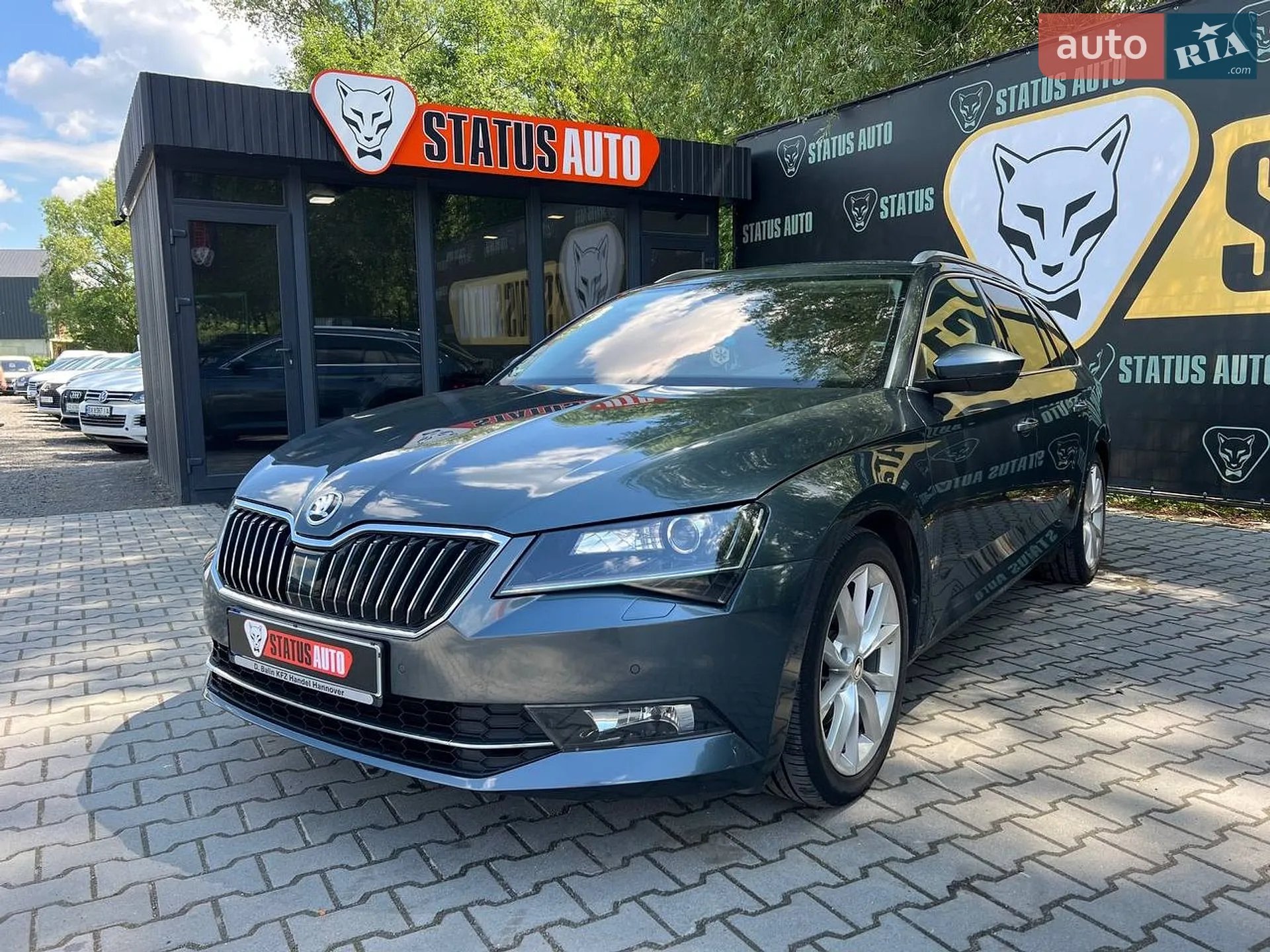 2016 Skoda Superb - мініатюра 3