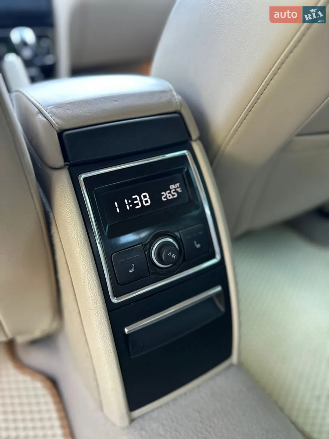 2010 Skoda Superb - мініатюра 25