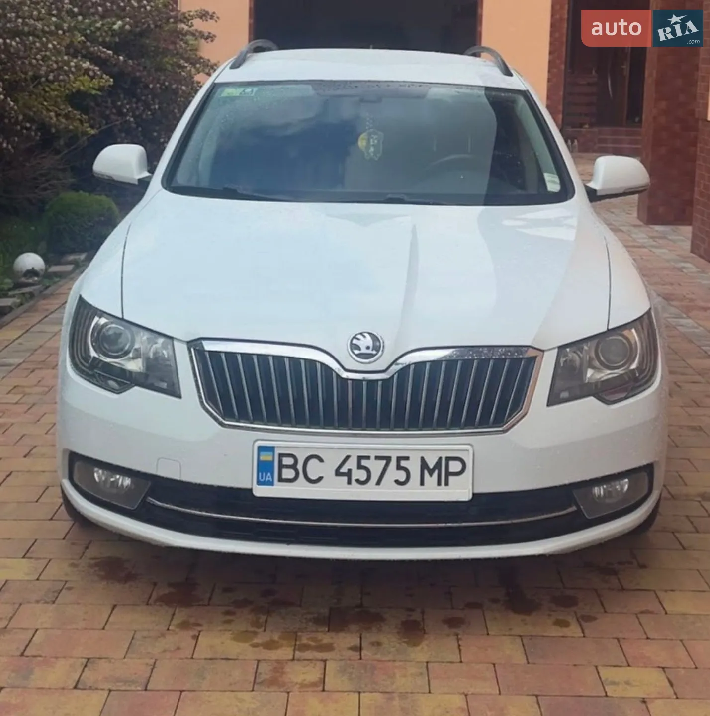 2015 Skoda Superb - мініатюра 2