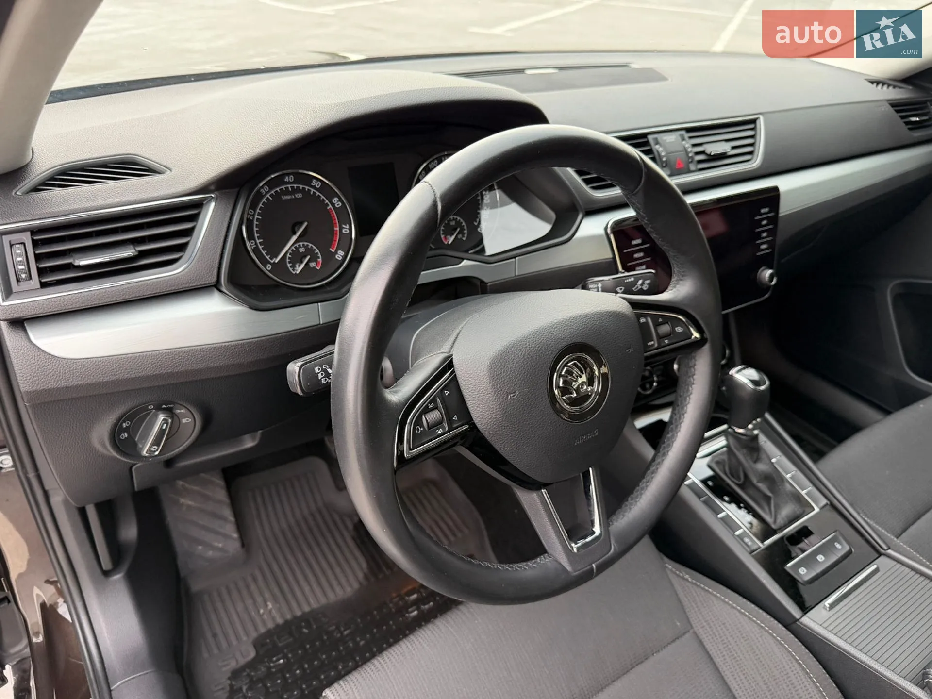 2018 Skoda Superb - мініатюра 23