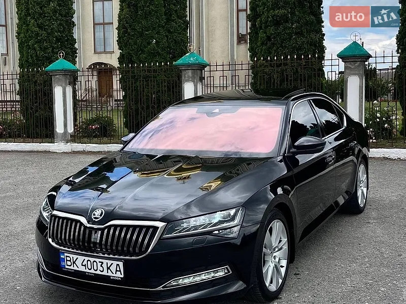 Skoda Superb 2022 VIN TMBAH7NP7N7010406 фото оголошення 12 з 78