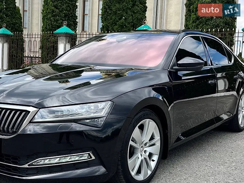 Skoda Superb 2022 VIN TMBAH7NP7N7010406 фото оголошення 17 з 78