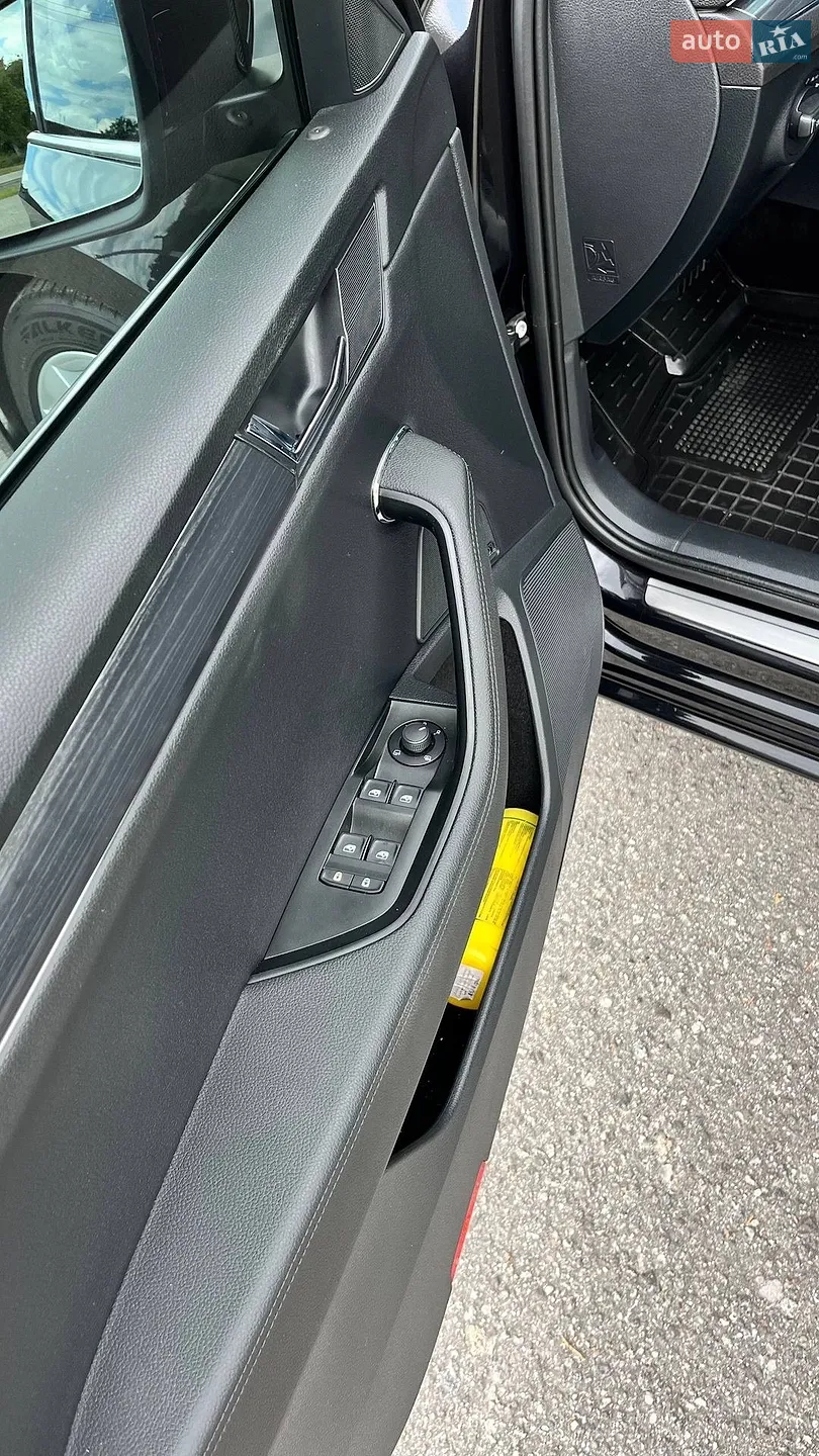 2022 Skoda Superb - мініатюра 43