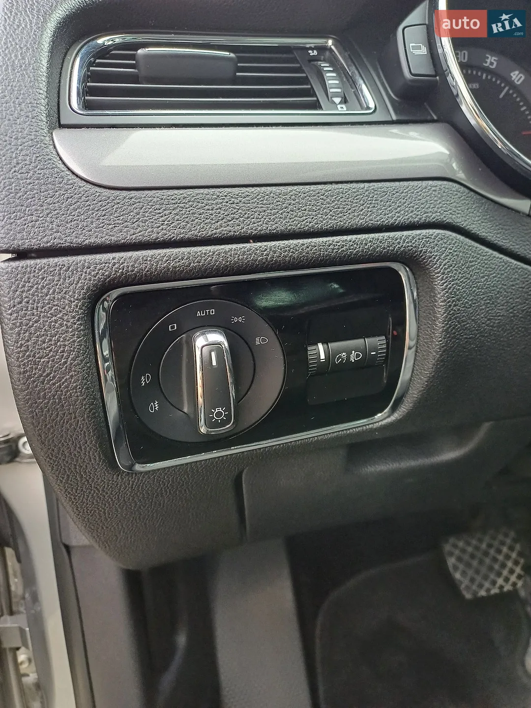 2013 Skoda Superb - мініатюра 18