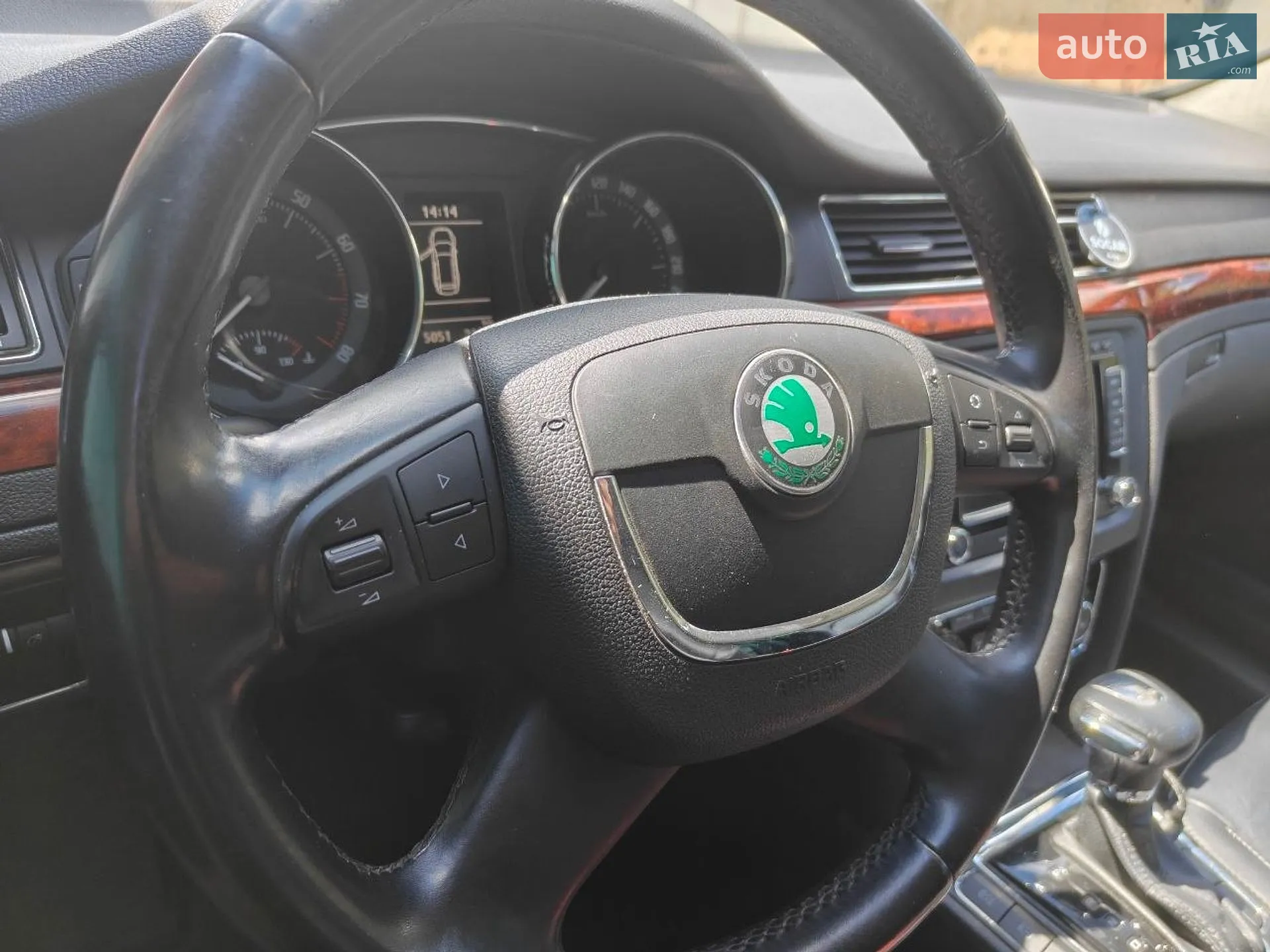 2010 Skoda Superb - мініатюра 47