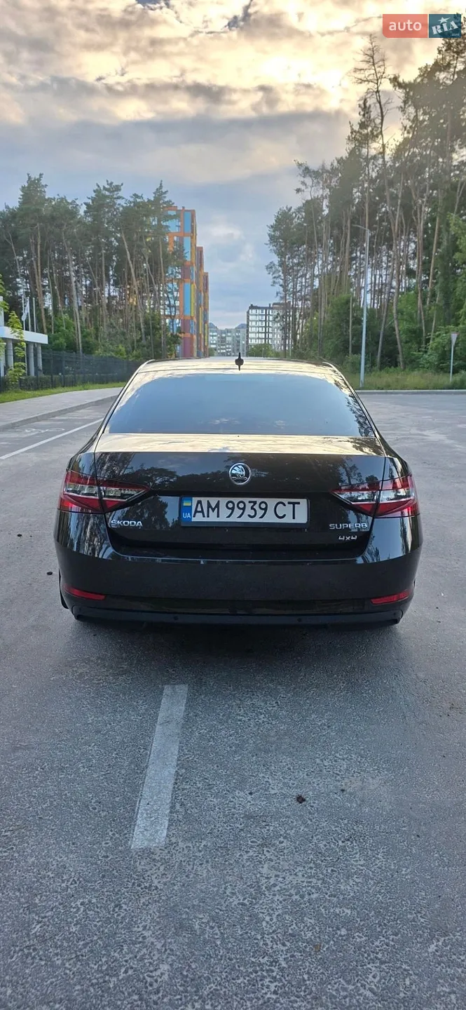 2016 Skoda Superb - мініатюра 5
