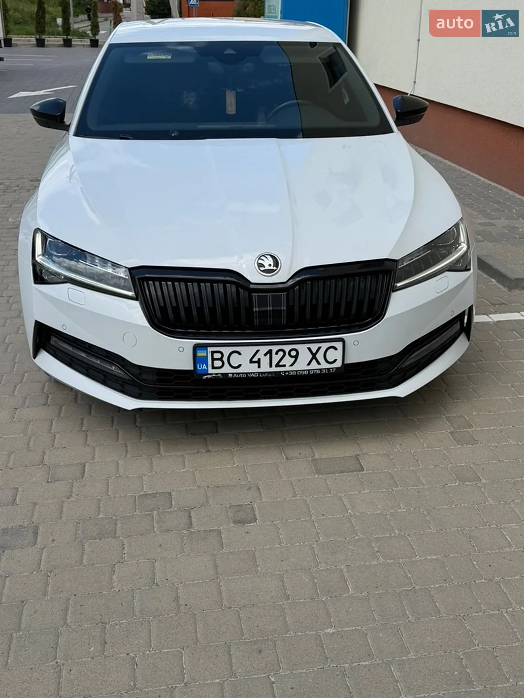 2020 Skoda Superb - мініатюра 8