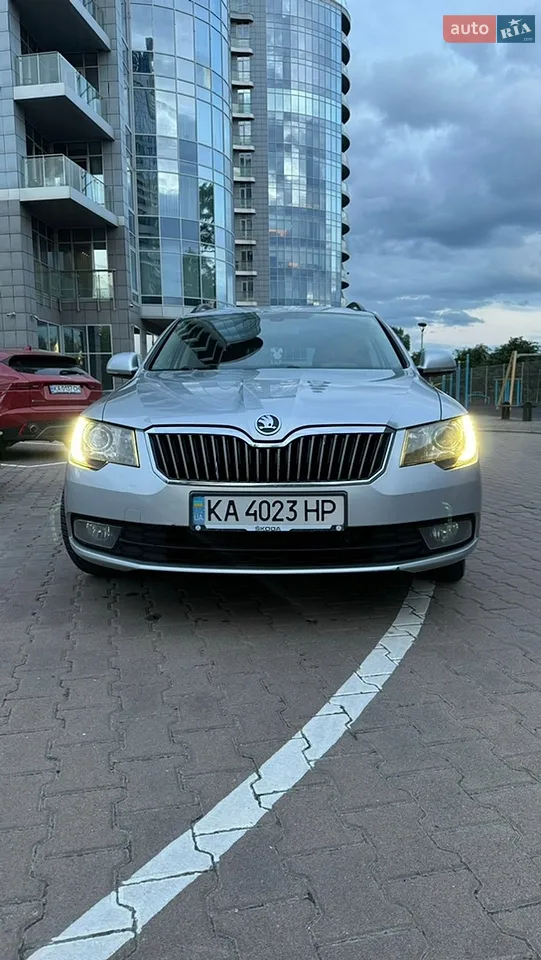 2012 Skoda Superb - мініатюра 23