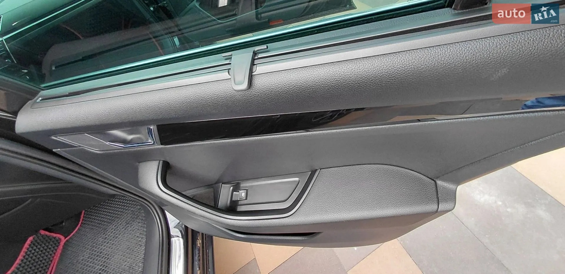 2017 Skoda Superb - мініатюра 23