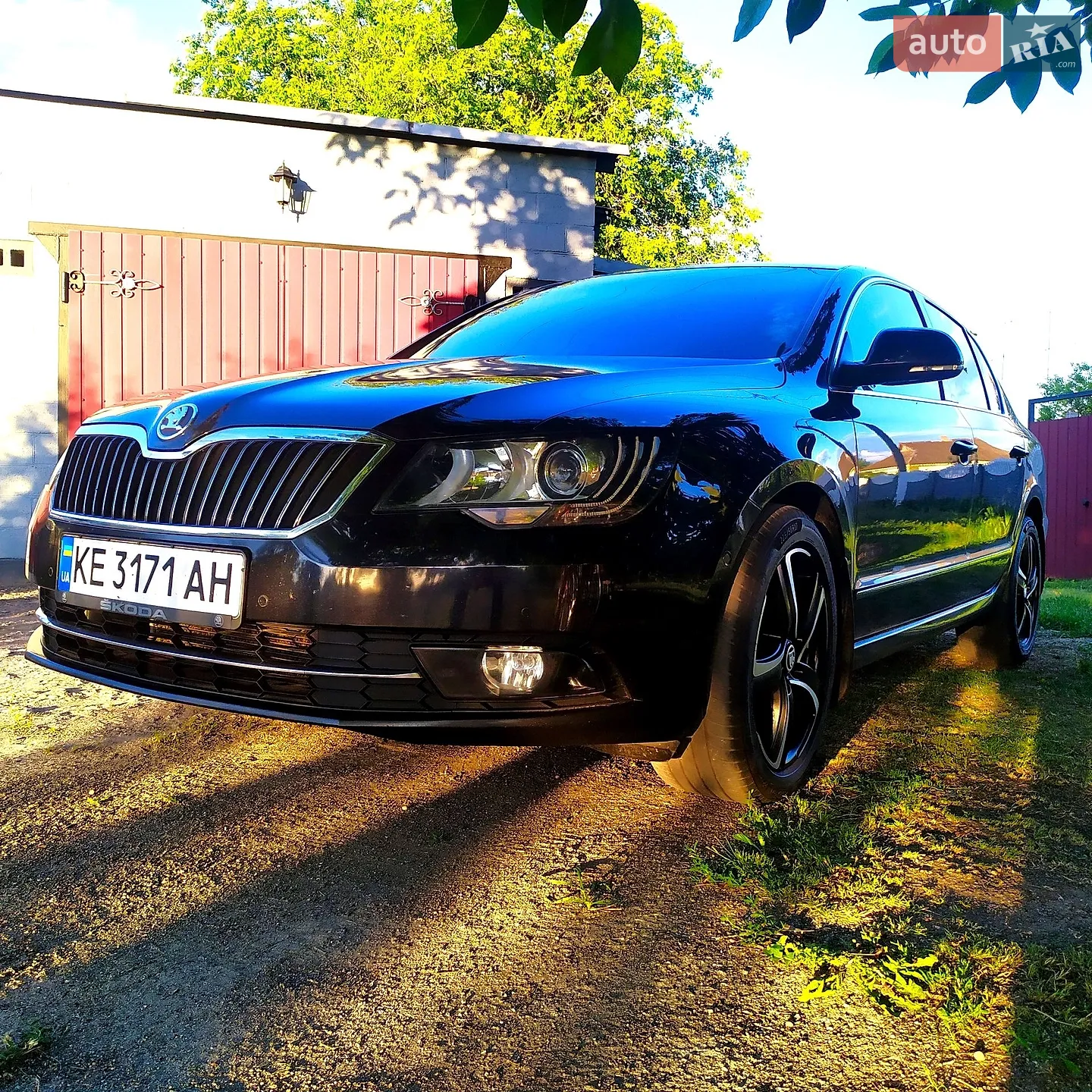 2014 Skoda Superb - мініатюра 2