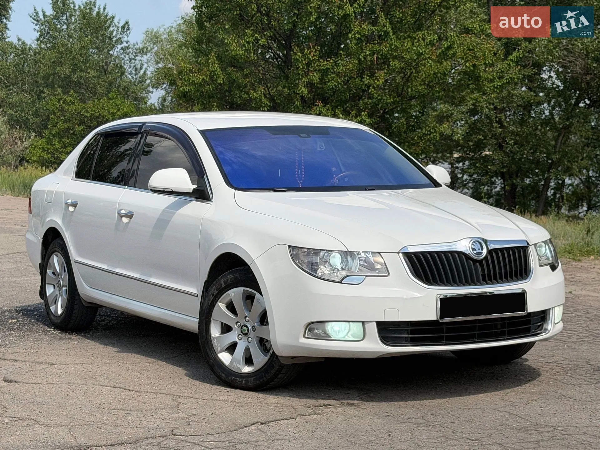 2012 Skoda Superb - мініатюра 16