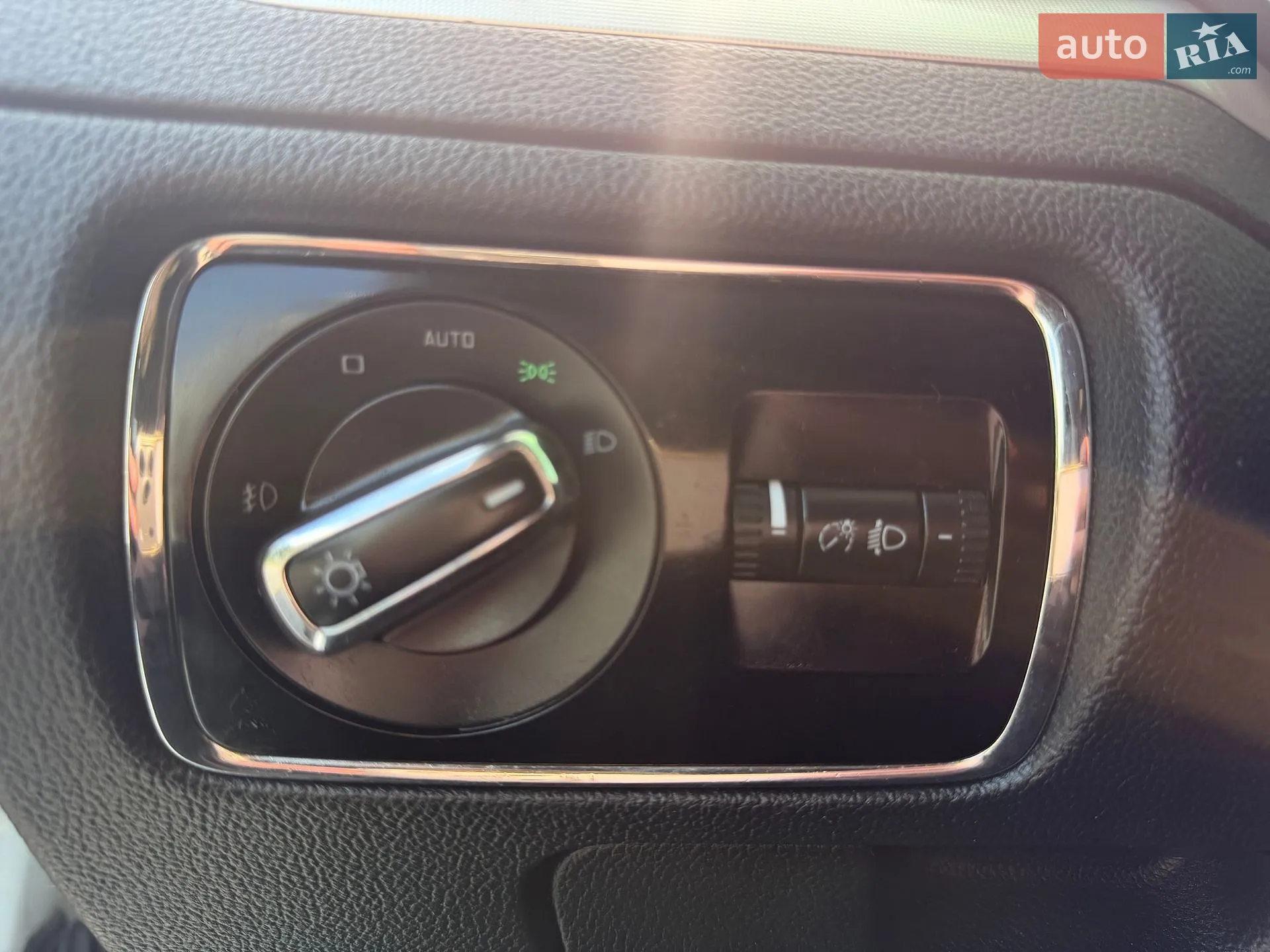 2012 Skoda Superb - мініатюра 38