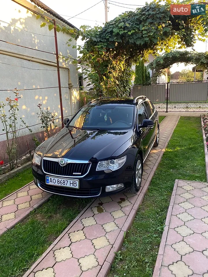 2012 Skoda Superb - мініатюра 12