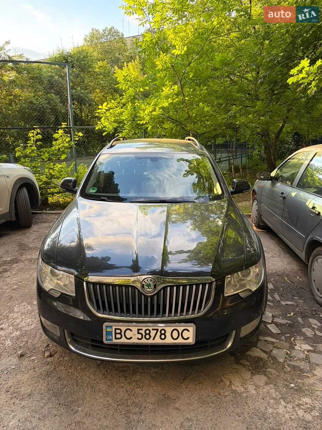 2011 Skoda Superb - фото 1