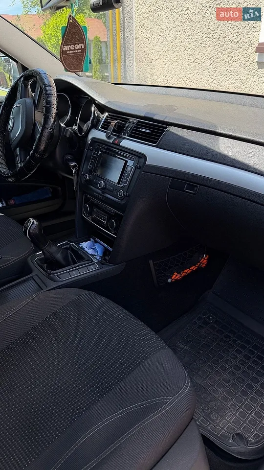 2013 Skoda Superb - мініатюра 25