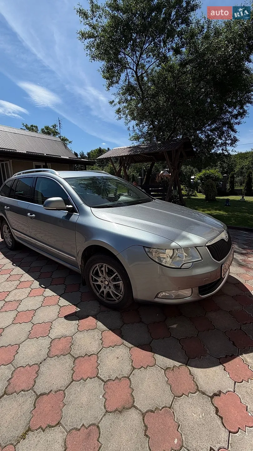 2012 Skoda Superb - мініатюра 6