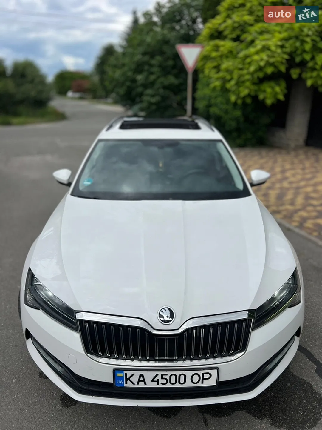 2019 Skoda Superb - мініатюра 4