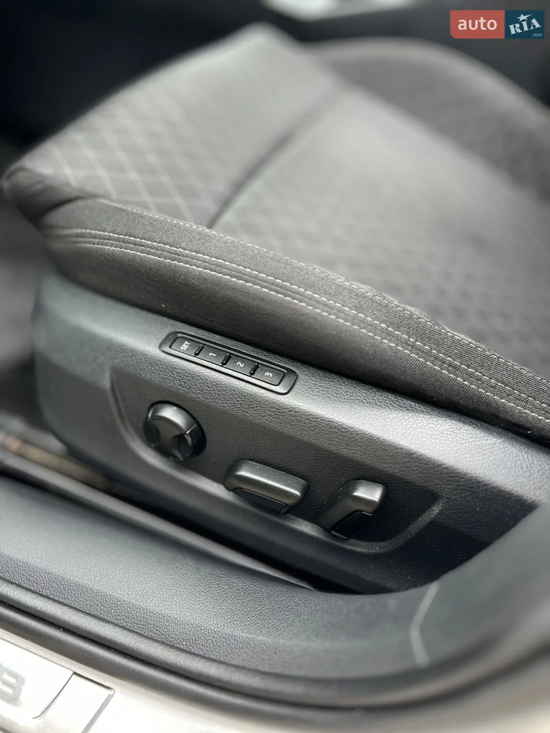 2019 Skoda Superb - мініатюра 11
