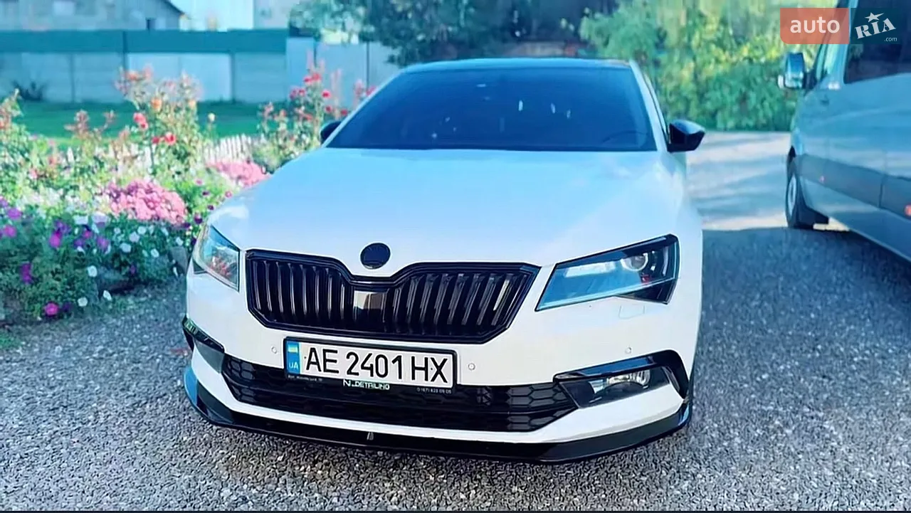 2016 Skoda Superb - мініатюра 38