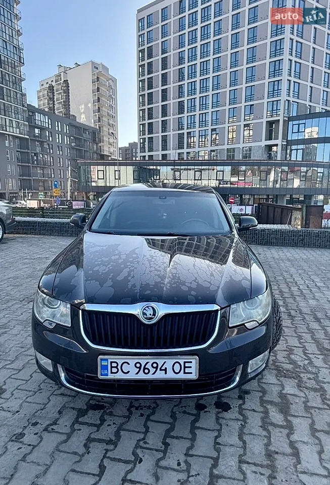2010 Skoda Superb - мініатюра 41
