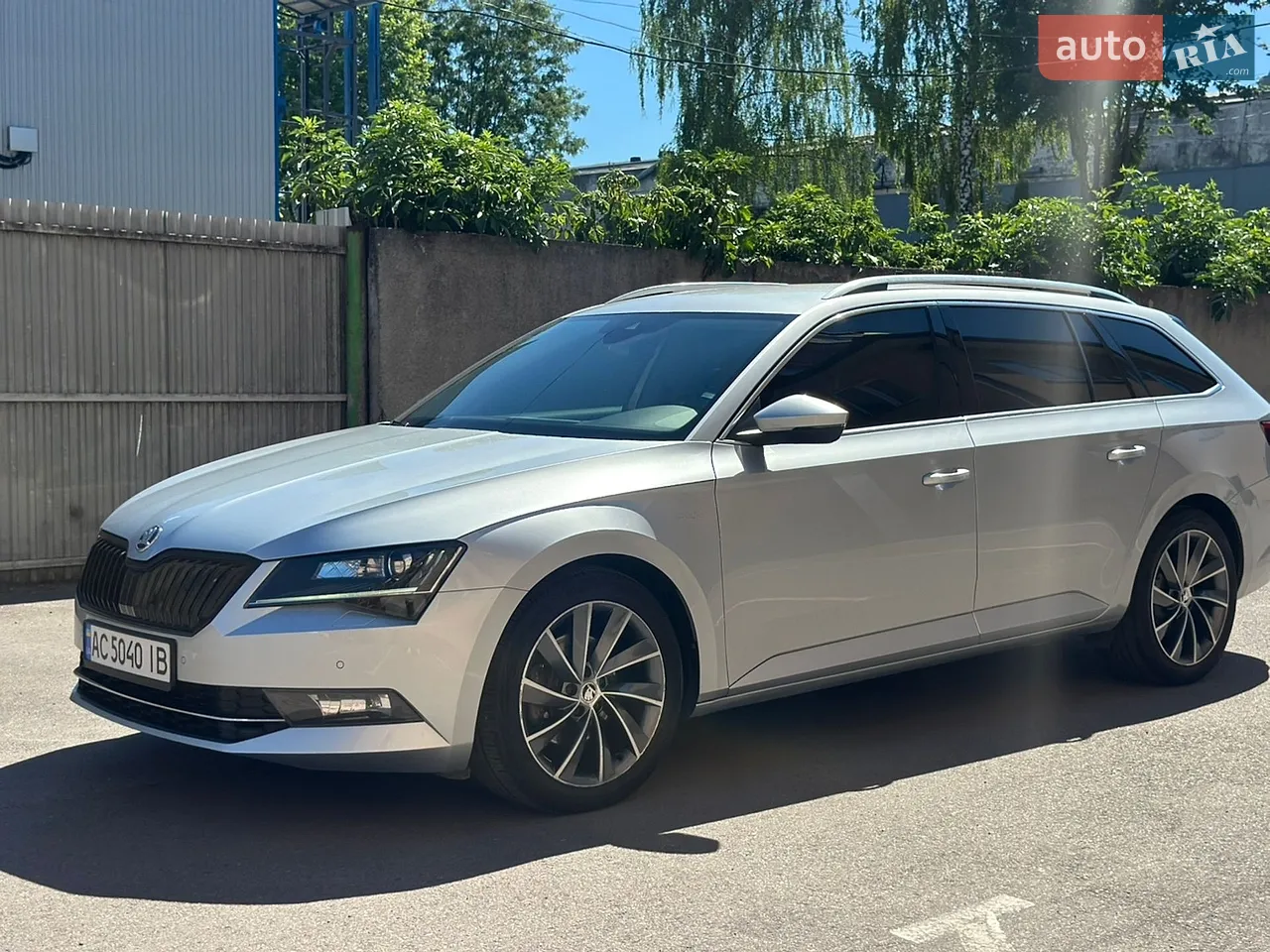 2017 Skoda Superb - мініатюра 59