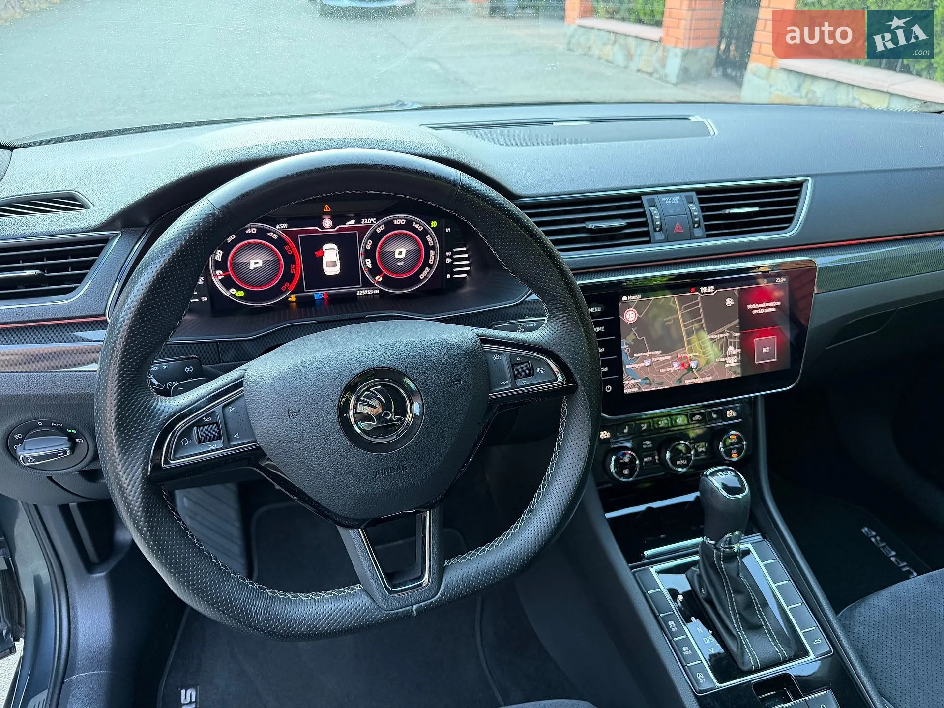 2019 Skoda Superb - мініатюра 11