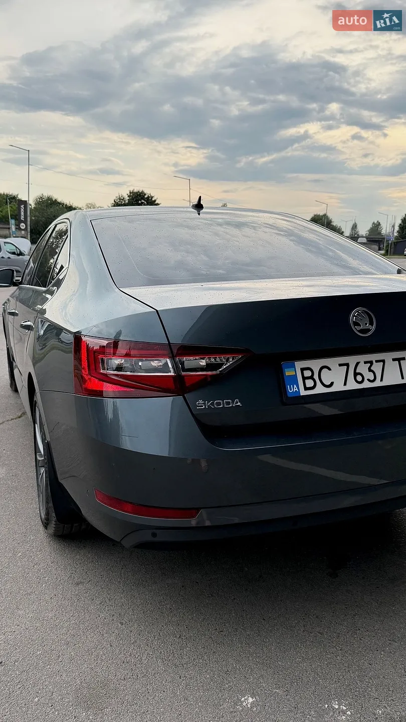 2018 Skoda Superb - мініатюра 11