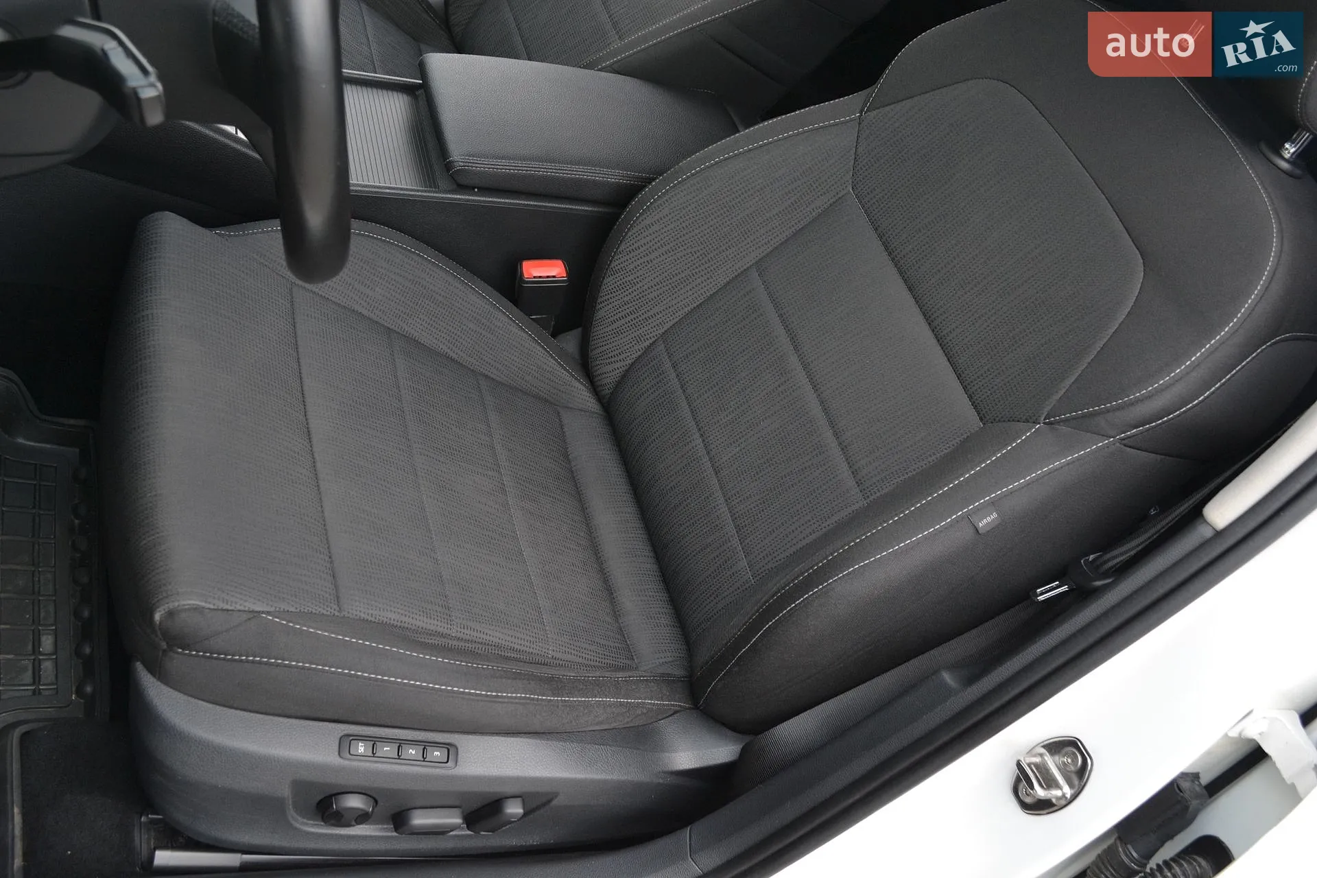 2016 Skoda Superb - мініатюра 28