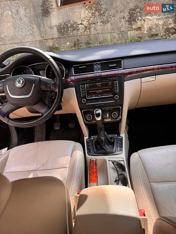2013 Skoda Superb - мініатюра 27