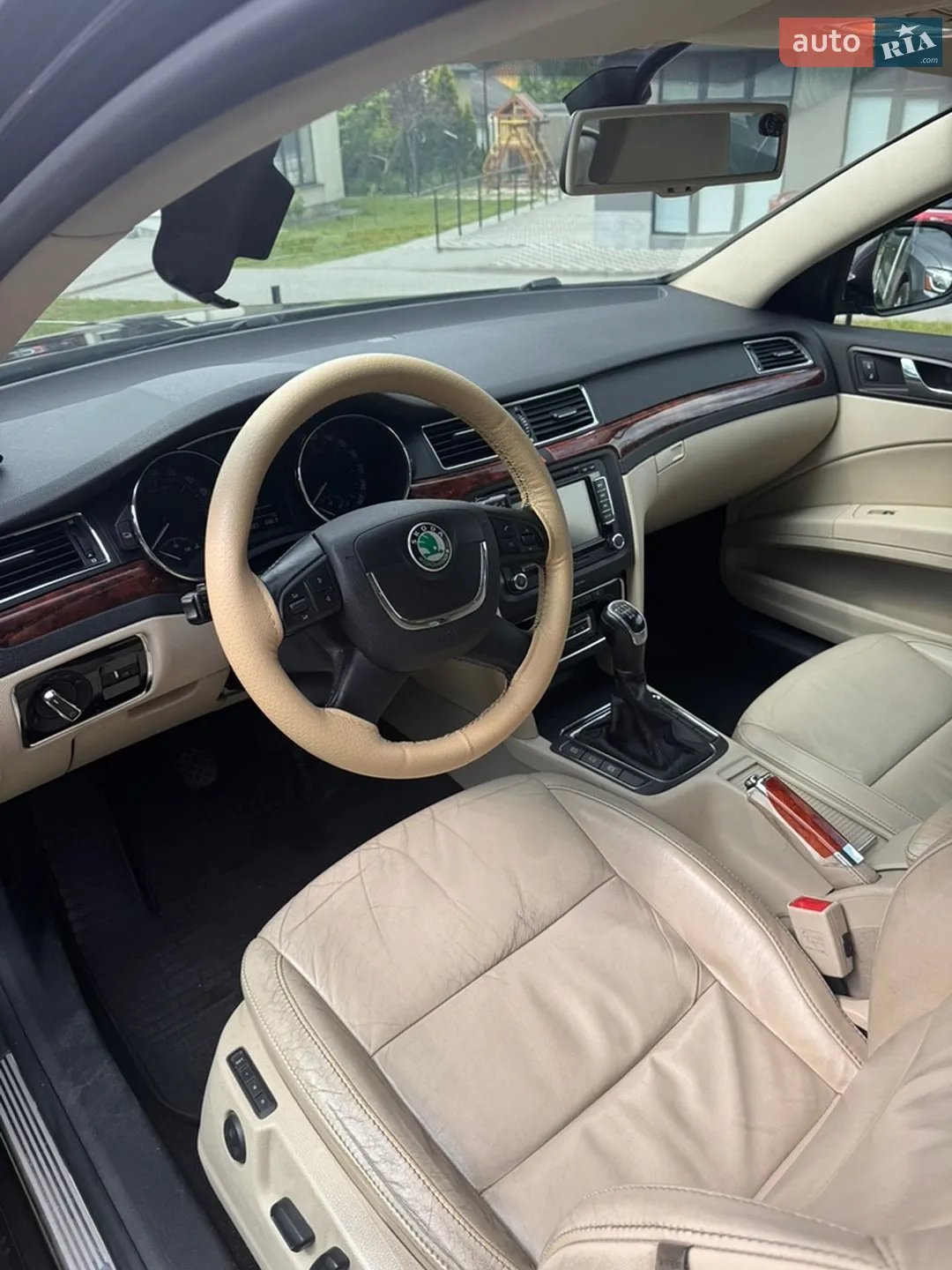 2012 Skoda Superb - мініатюра 10