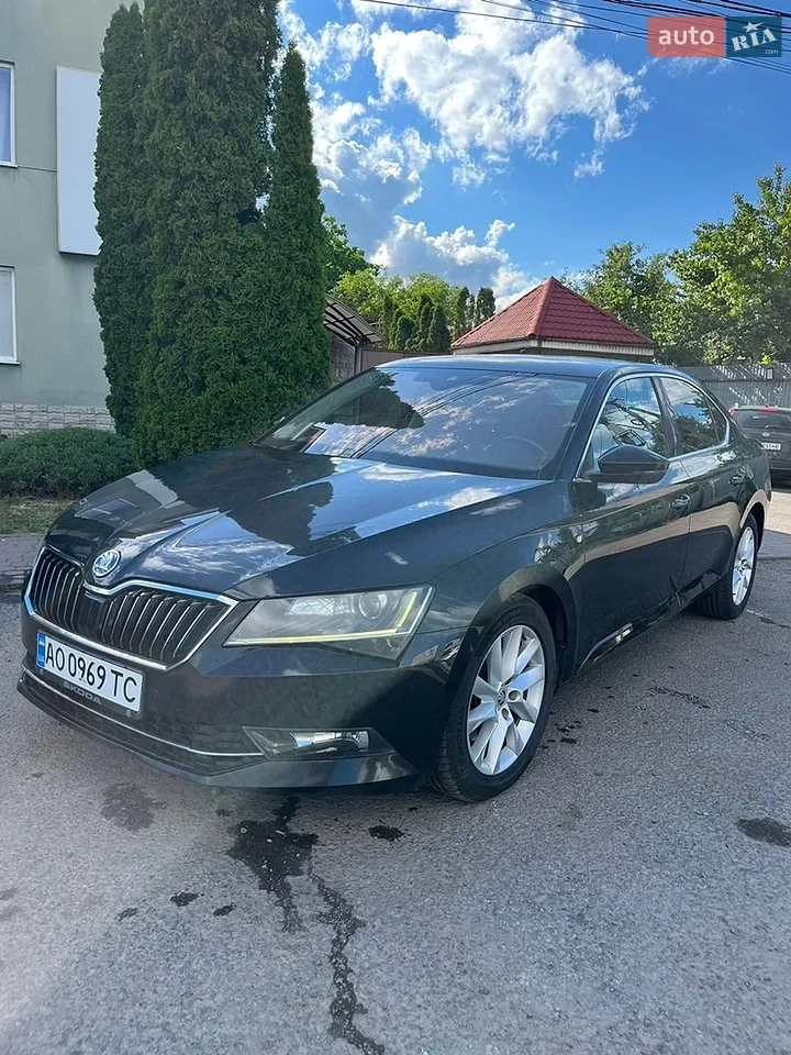 2016 Skoda Superb - мініатюра 11