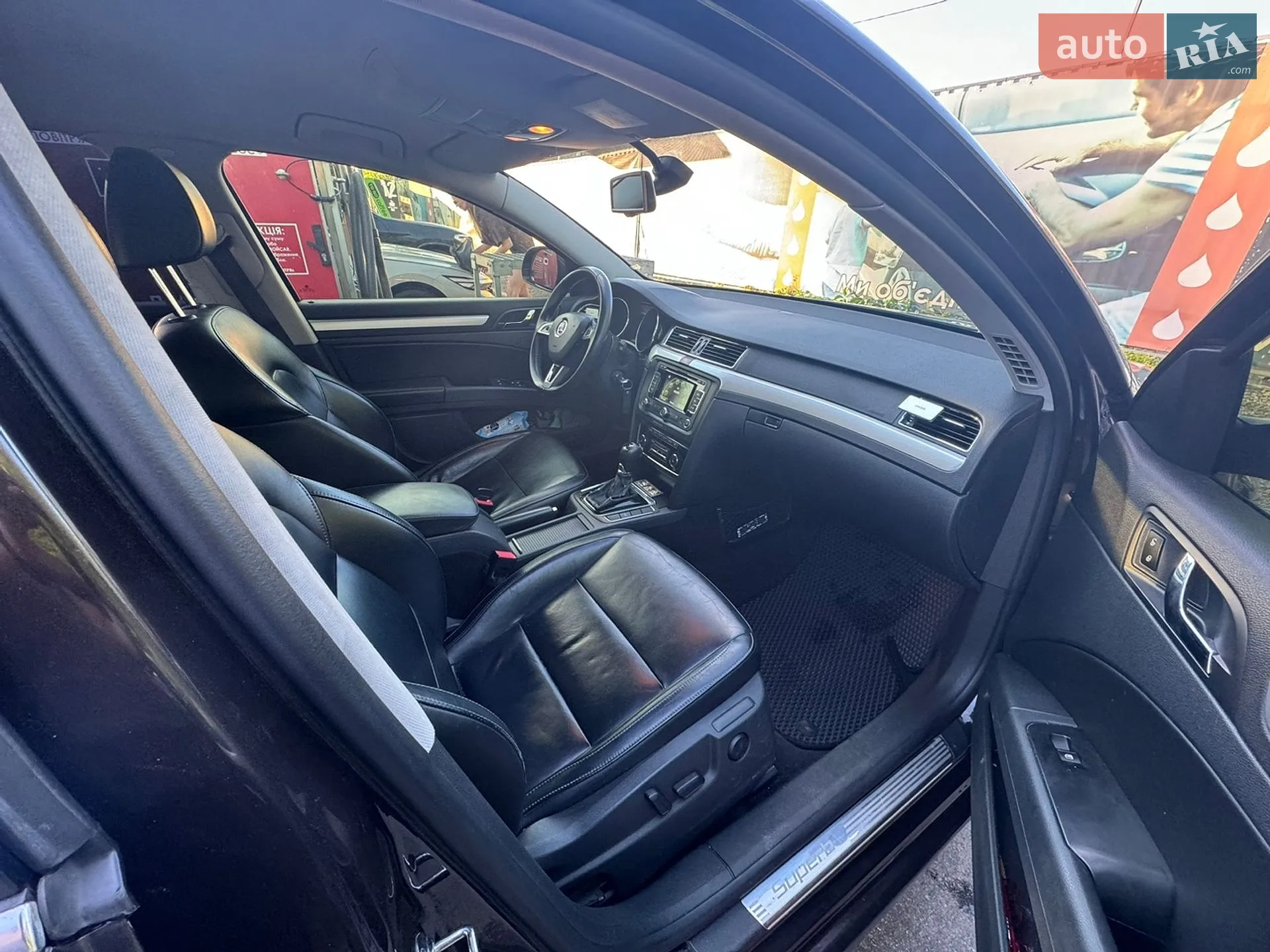 Skoda Superb 2014 VIN TMBJF73T7F9016041 фото оголошення 16 з 25