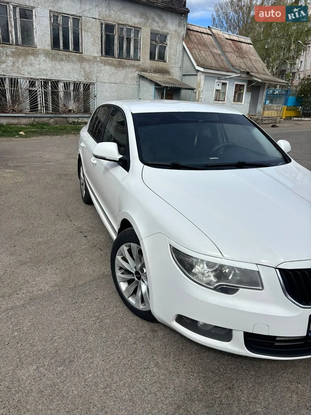 2012 Skoda Superb - мініатюра 7