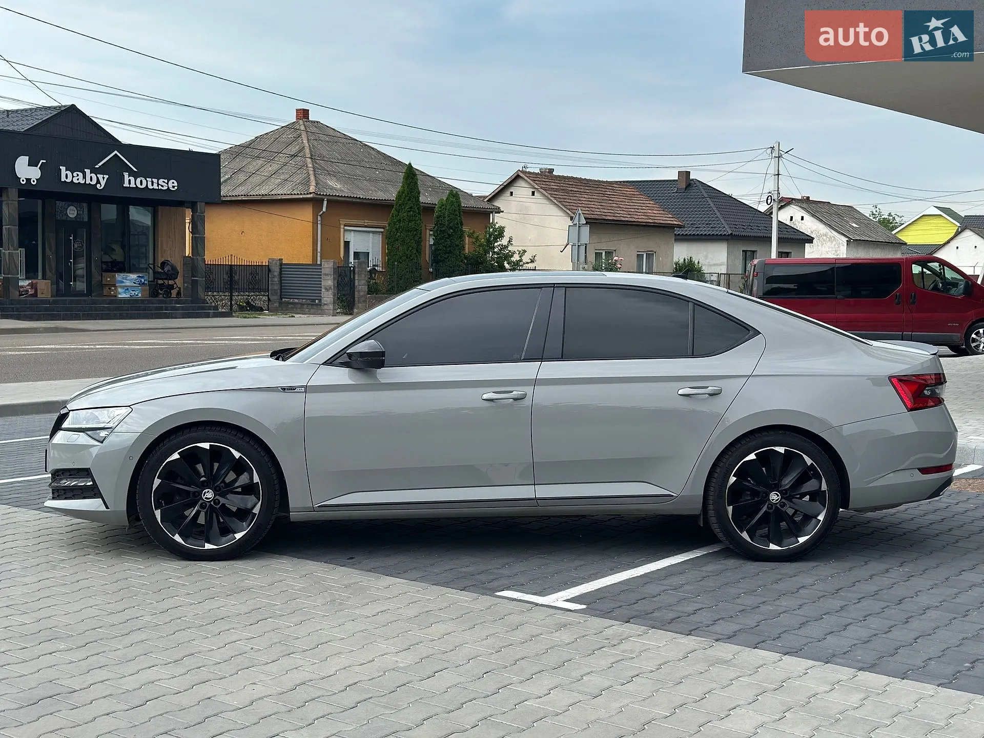 2020 Skoda Superb - мініатюра 2