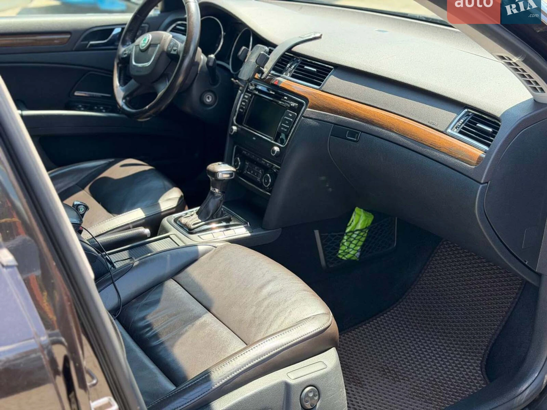 2012 Skoda Superb - мініатюра 13