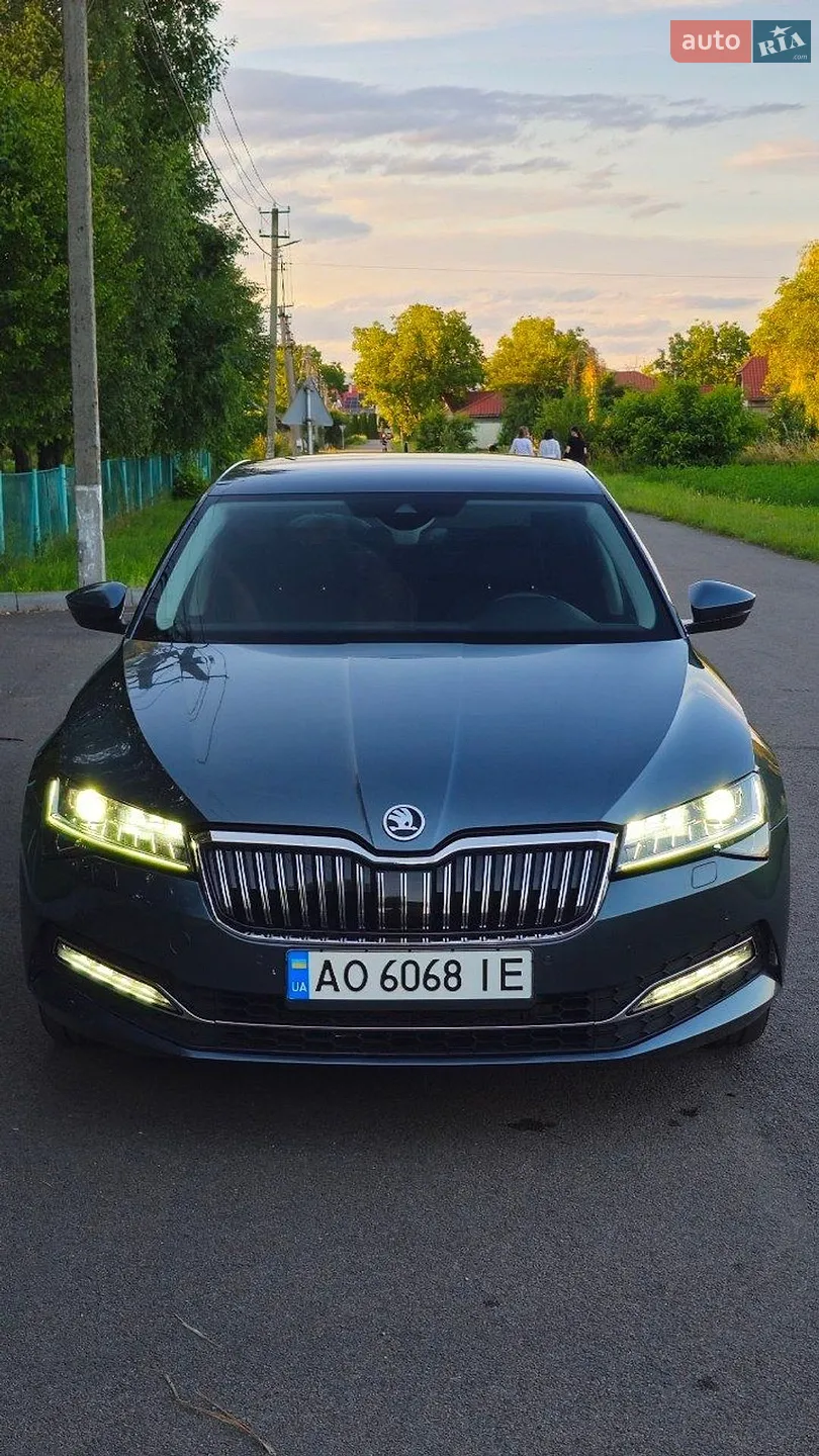 2020 Skoda Superb - мініатюра 2