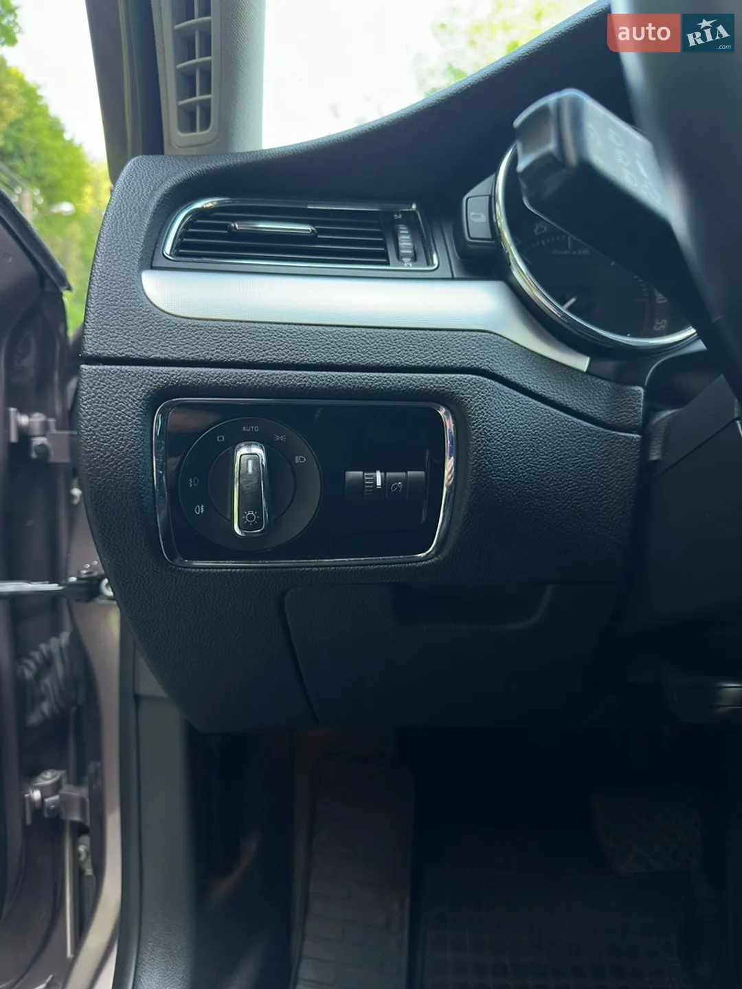 2011 Skoda Superb - мініатюра 18