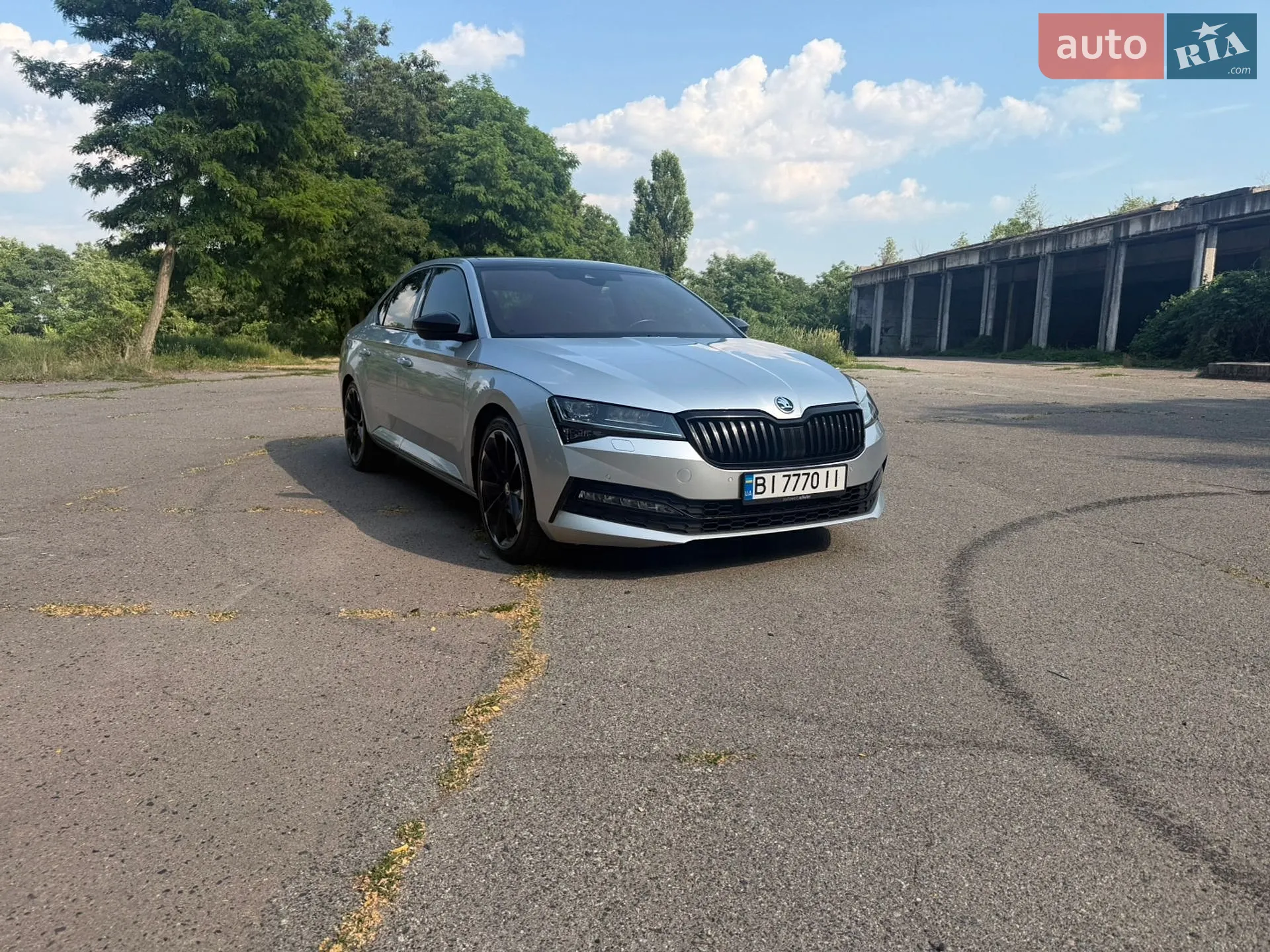 2019 Skoda Superb - фото 1