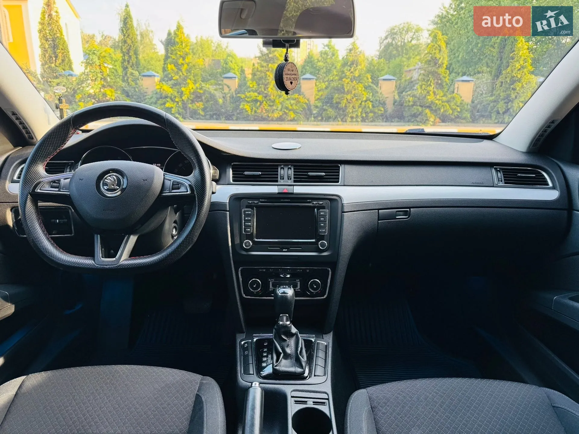 2013 Skoda Superb - мініатюра 9