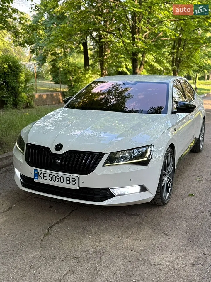 2016 Skoda Superb - мініатюра 15