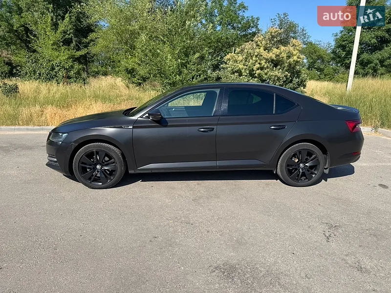 Skoda Superb 2021 VIN TMBCR8NP0MB300154 фото оголошення 6 з 69