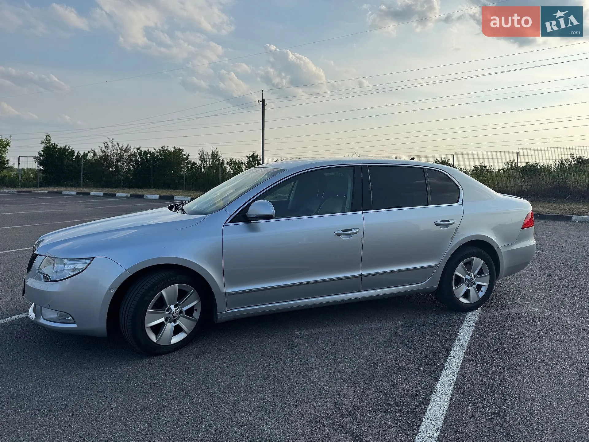2011 Skoda Superb - мініатюра 3