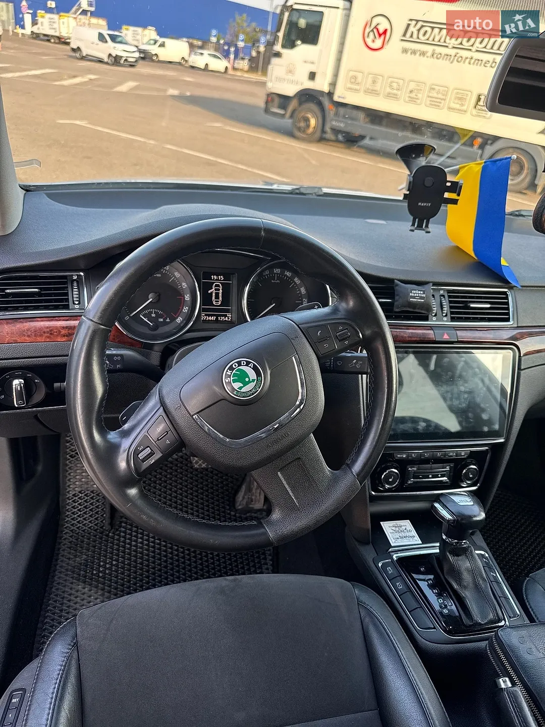 2011 Skoda Superb - мініатюра 21
